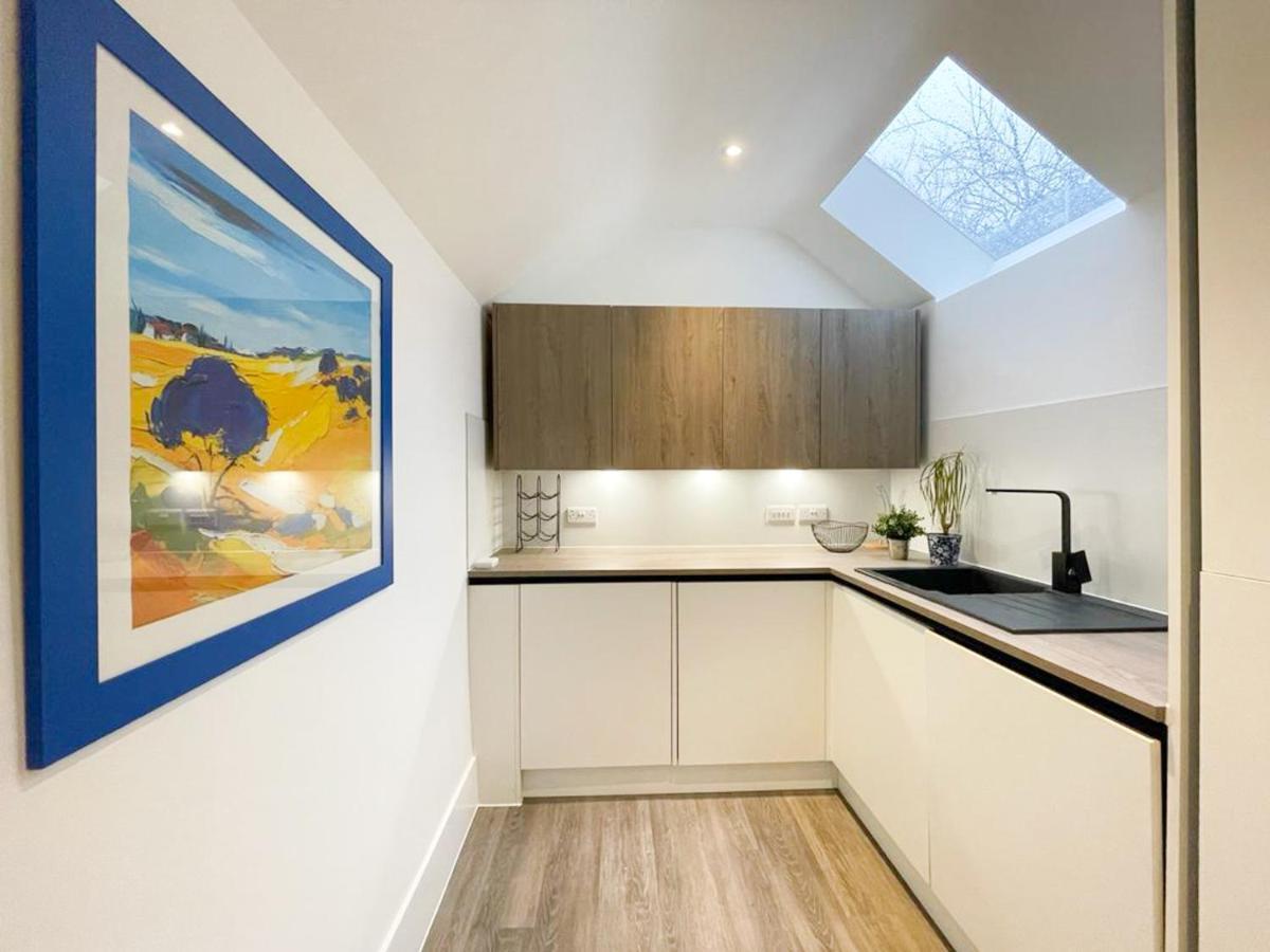 2bed, Private Garden & Fireplace, Near Water Of Leith * EDI